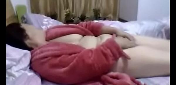  Mature Chinese Enjoy Herself On Webcam